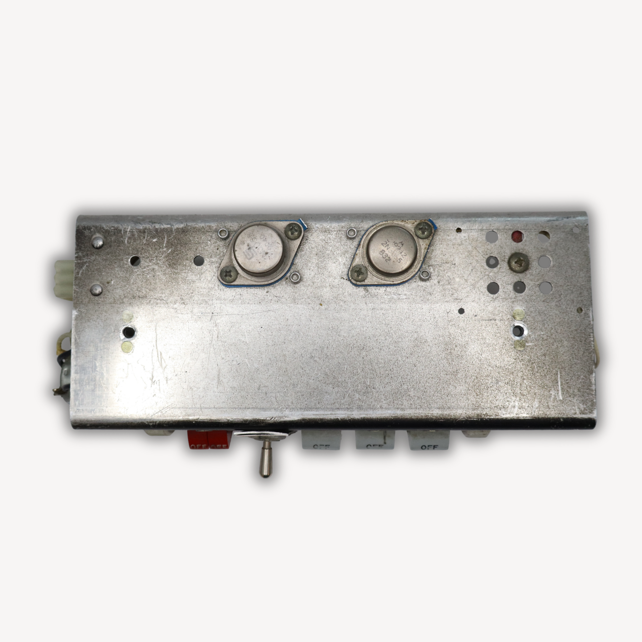 P/N 66643-000, PA28 Switch Panel, EASA Form 1-certified, used, serviceable condition