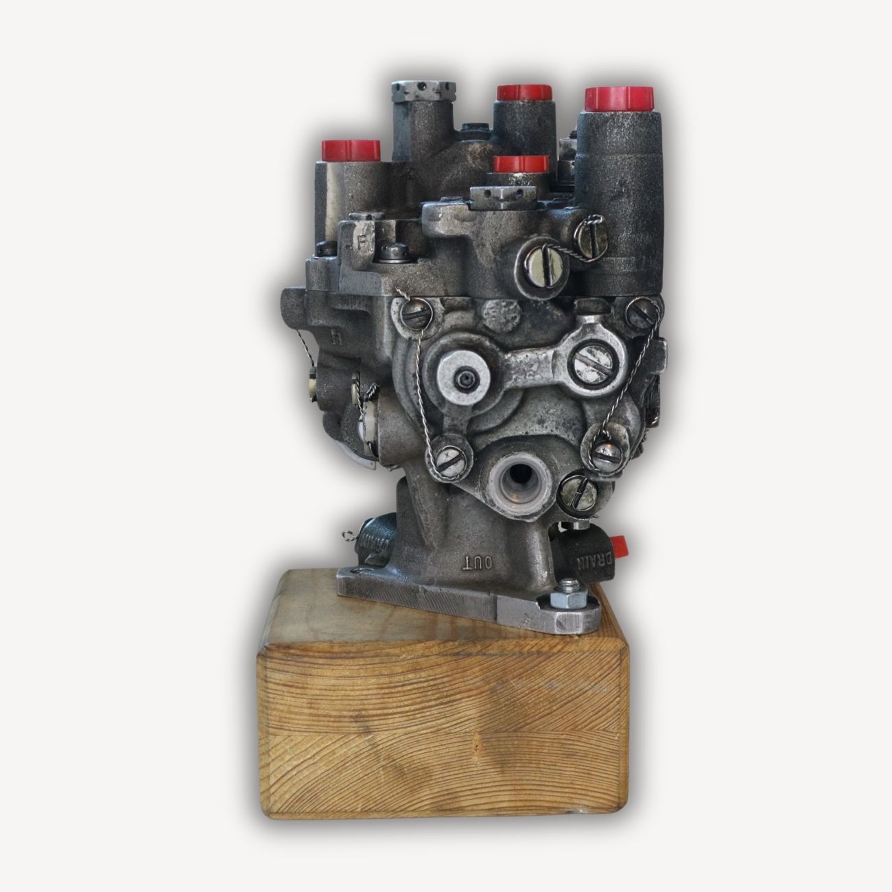 P/N MC-40, Fuel Control, EASA Form 1-certified, used, serviceable condition