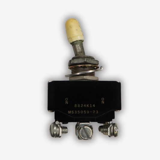 Aircraft Toggle Switch MS35059-23 – Used, serviceable condition, EASA Form 1 certified